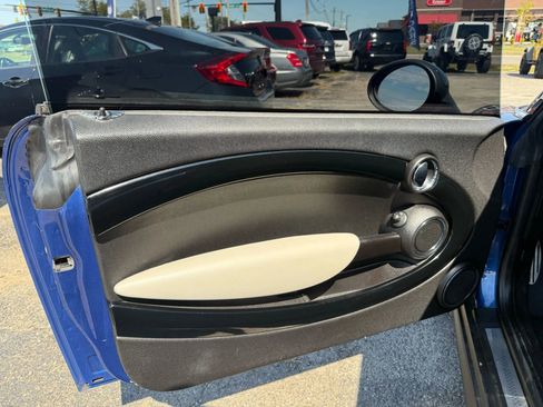 Used 2014 MINI Cooper S image 13