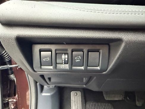 Used 2024 Subaru Outback Limited image 24