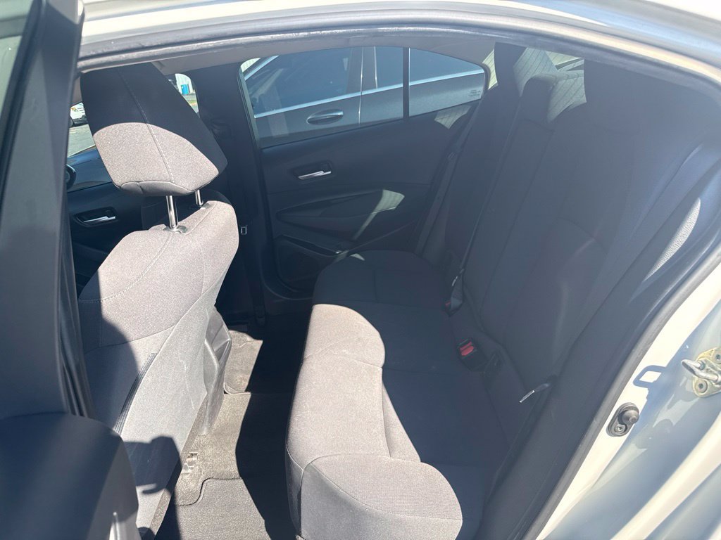 Used 2020 Toyota Corolla LE FWD image 6