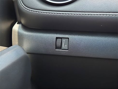 New 2026 Chevrolet Colorado LT w/ LT Convenience Package image 16