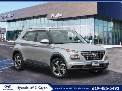 New 2025 Hyundai Venue SEL
