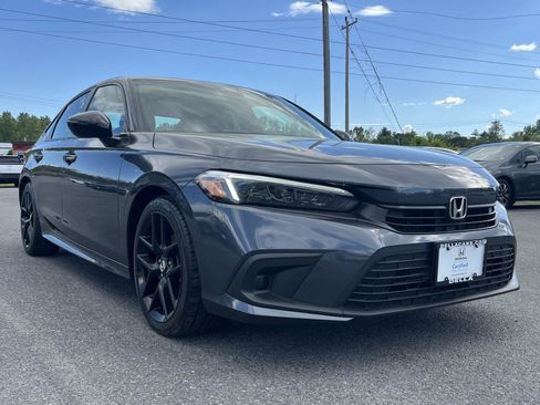 Certified 2024 Honda Civic Sport image 3