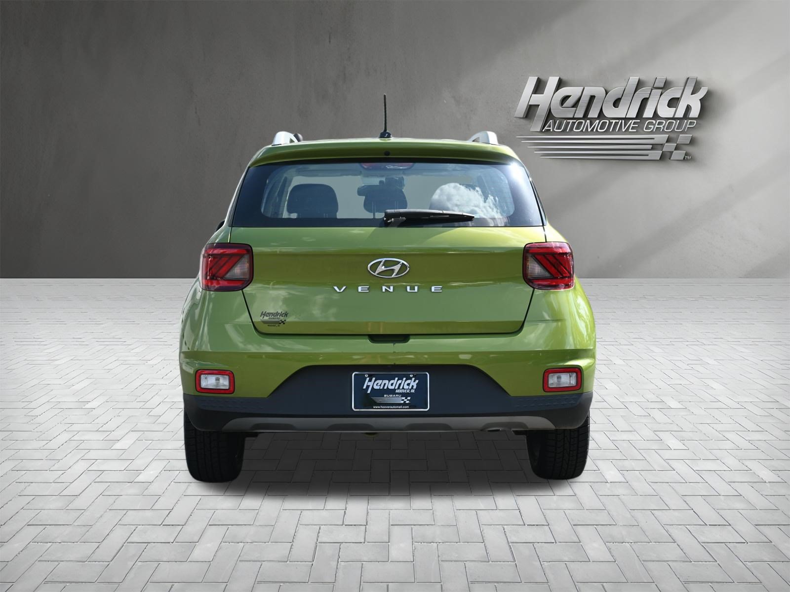 Used 2024 Hyundai Venue SEL FWD image 8