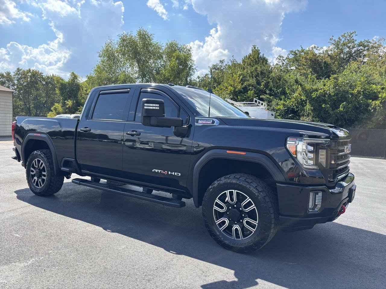 Used 2020 GMC Sierra 2500 AT4 w/ AT4 Premium Package AWD/4WD image 6