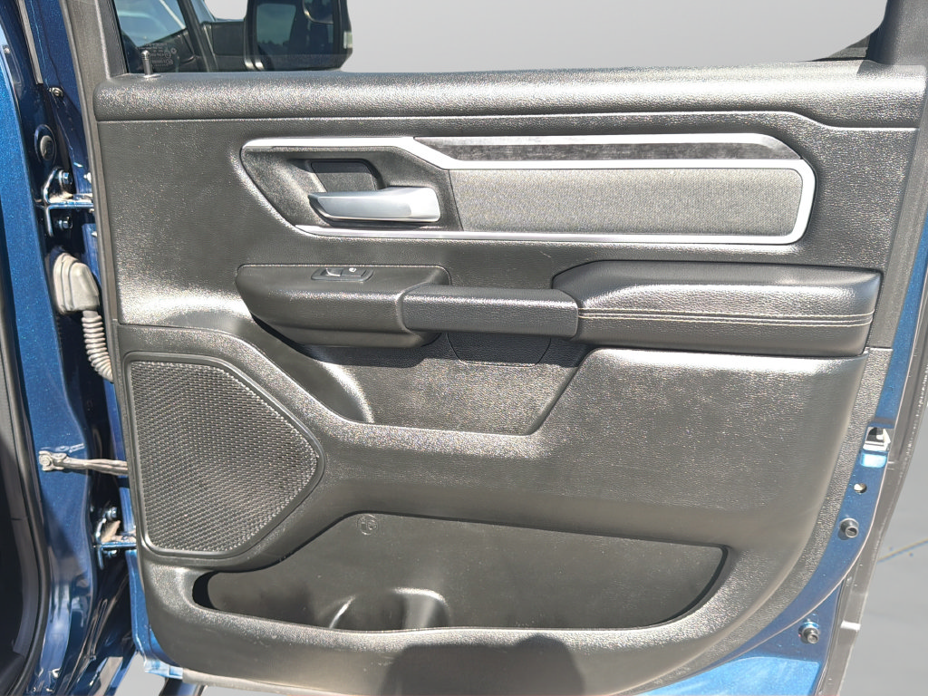 Used 2022 RAM 1500 Big Horn AWD/4WD image 11