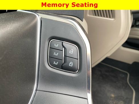 Used 2025 Ford F450 Platinum w/ Platinum Plus Package AWD/4WD image 20