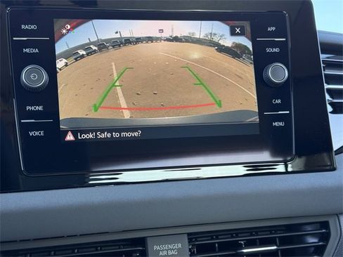 New 2026 Volkswagen Jetta SE image 16