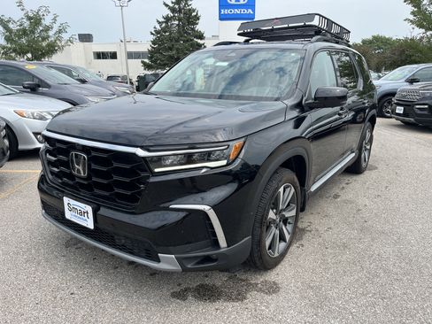 Certified 2024 Honda Pilot Elite image 2