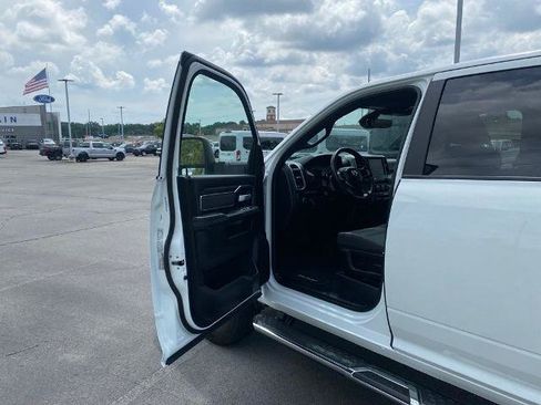 Used 2024 RAM 2500 Big Horn w/ Bed Utility Group AWD/4WD image 10