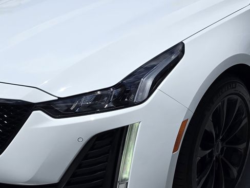Used 2024 Cadillac CT5 Premium Luxury RWD image 8