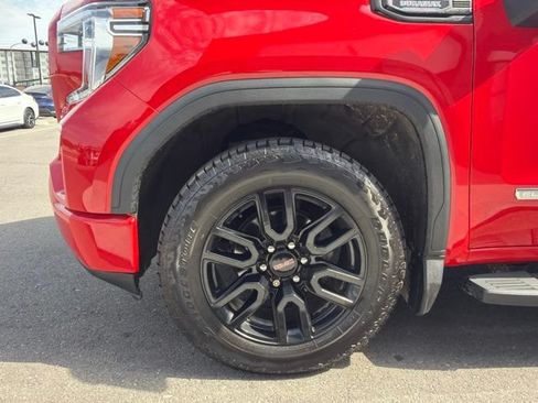 Used 2021 GMC Sierra 1500 Elevation w/ Preferred Package AWD/4WD image 4