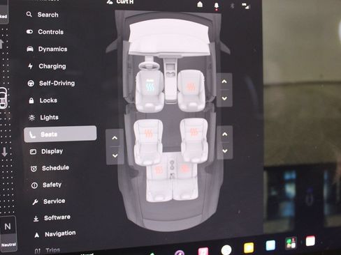Used 2026 Tesla Model X Plaid AWD/4WD image 24