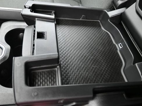 Used 2025 RAM 1500 Big Horn image 24