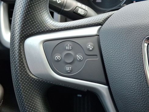 Used 2023 GMC Terrain SLE w/ Elevation Edition AWD/4WD image 17