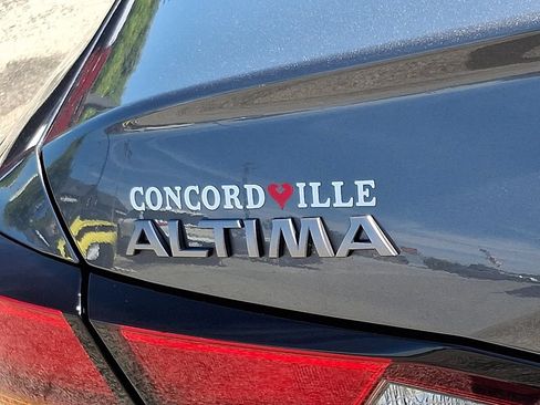 Certified 2025 Nissan Altima 2.5 S FWD image 32
