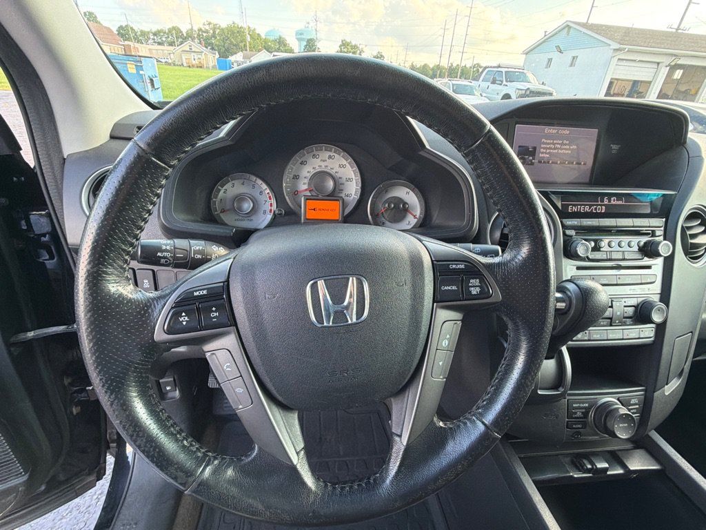 Used 2015 Honda Pilot Touring image 20
