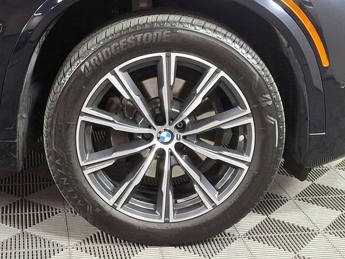 Used 2020 BMW X5 xDrive40i w/ M Sport Package image 11