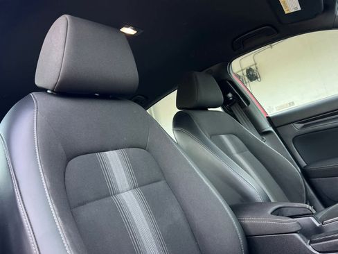 Used 2023 Honda Civic Sport image 17