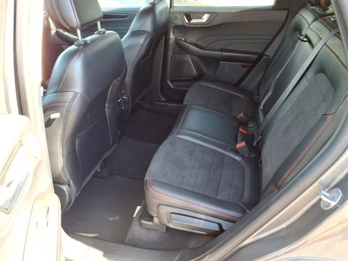 Certified 2021 Ford Escape SEL w/ SEL Stealth AWD Package image 17