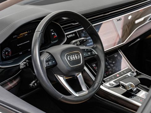 Used 2023 Audi Q8 Premium Plus w/ Premium Plus Package AWD/4WD image 20
