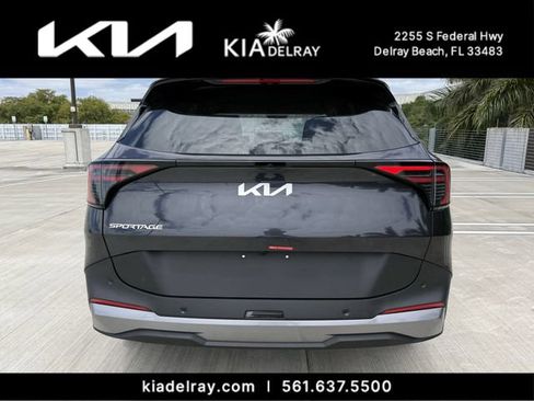 New 2026 Kia Sportage LX FWD image 5