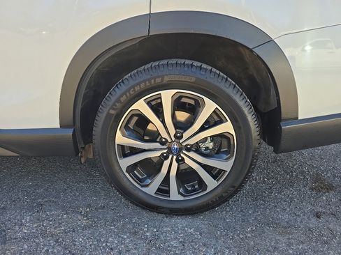 Used 2020 Subaru Forester Limited image 36