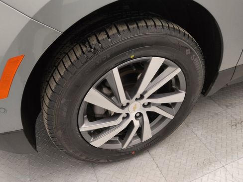Used 2024 Chevrolet Equinox Premier AWD/4WD image 31
