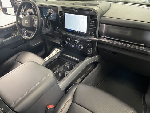 New 2026 Ford F350 Lariat w/ FX4 Off-Road Package image 28