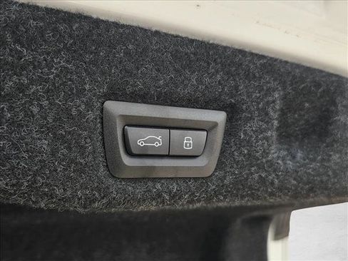 Used 2026 BMW 530i xDrive AWD/4WD image 26