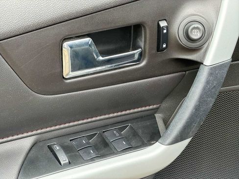 Used 2014 Ford Edge Limited w/ Driver Entry Package AWD/4WD image 14
