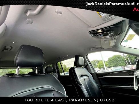 Used 2021 Jeep Grand Cherokee L Limited AWD/4WD image 14