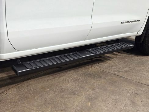 Used 2019 GMC Sierra 1500 SLE w/ SLE Value Package image 35