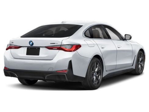 New 2026 BMW i4 eDrive40 w/ Premium Package RWD image 2