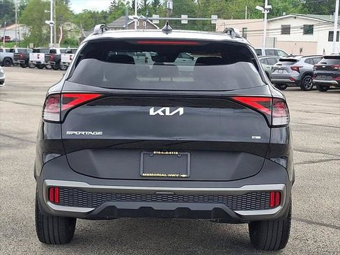 Used 2023 Kia Sportage X-Line w/ X-Line Premium Package AWD/4WD image 5