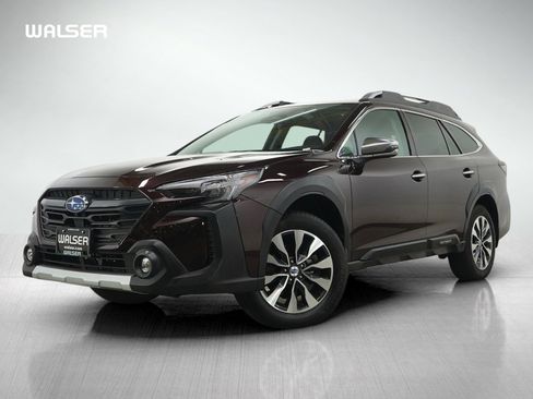 Used 2024 Subaru Outback Touring AWD/4WD image 1
