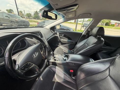 Used 2013 Hyundai Azera FWD image 12