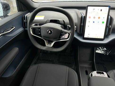 New 2026 Volvo EX30 Plus image 17