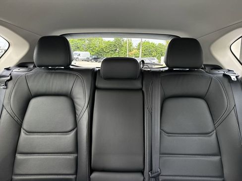 Used 2025 MAZDA CX-5 AWD 2.5 S w/ Preferred Package image 18