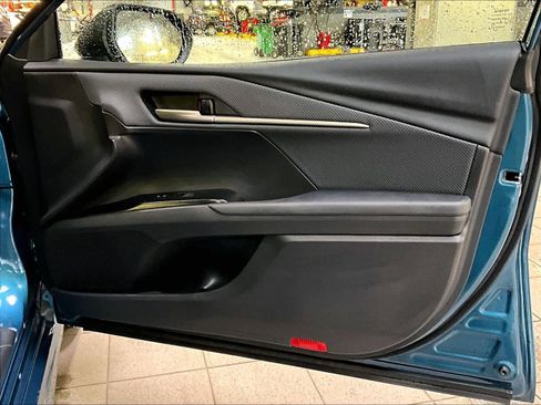 Used 2026 Toyota Camry SE image 12