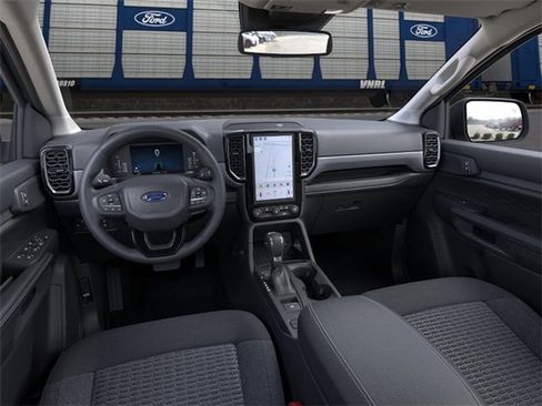 New 2025 Ford Ranger XLT image 32