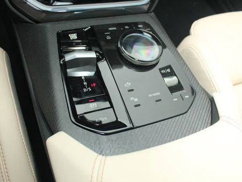 New 2026 BMW X3 xDrive30 image 13