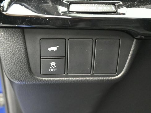 Used 2024 Honda CR-V EX-L image 16