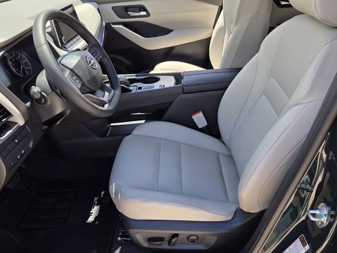 Used 2026 Nissan Rogue Dark Armor FWD image 4