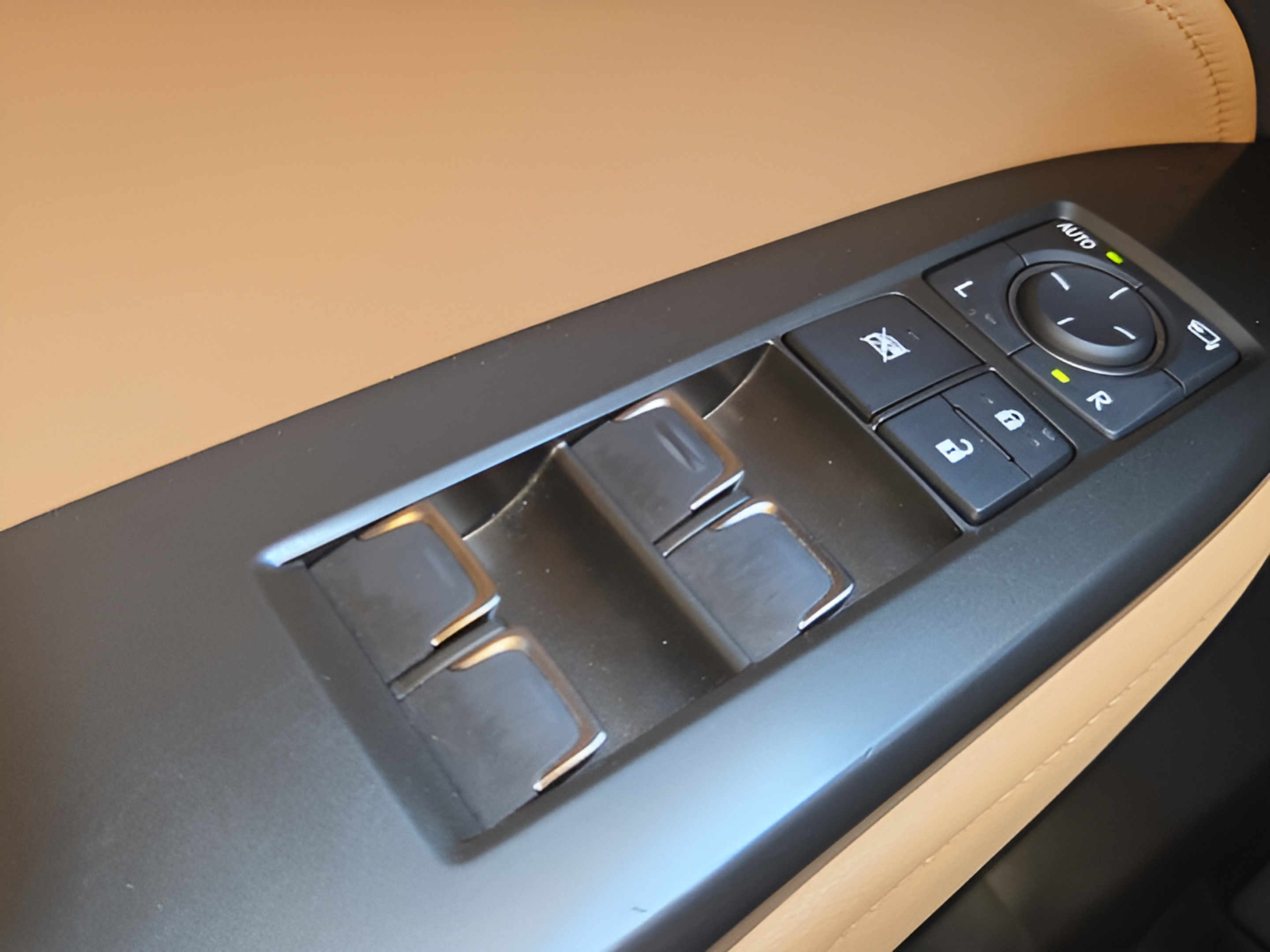 Certified 2024 Lexus NX 350 AWD image 33