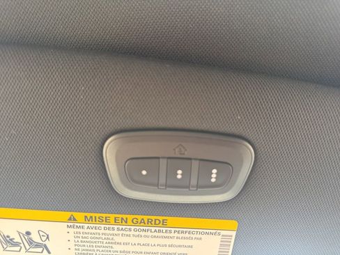 New 2026 Chrysler Pacifica Limited image 22