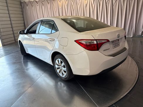 Used 2016 Toyota Corolla LE FWD image 6