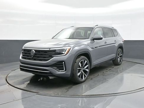 New 2026 Volkswagen Atlas SEL Premium R-Line AWD/4WD image 3