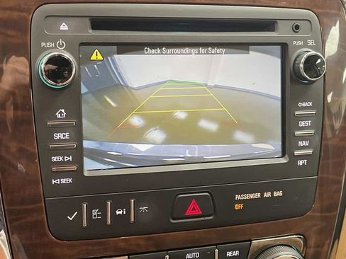 Used 2015 Buick Enclave Leather w/ Trailering Package FWD image 38