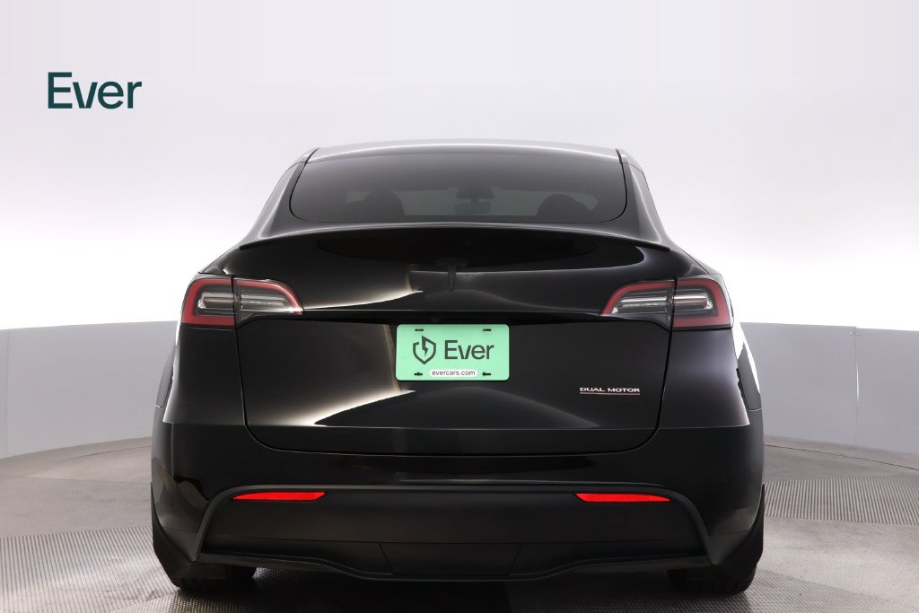 Used 2023 Tesla Model Y Performance AWD/4WD image 15