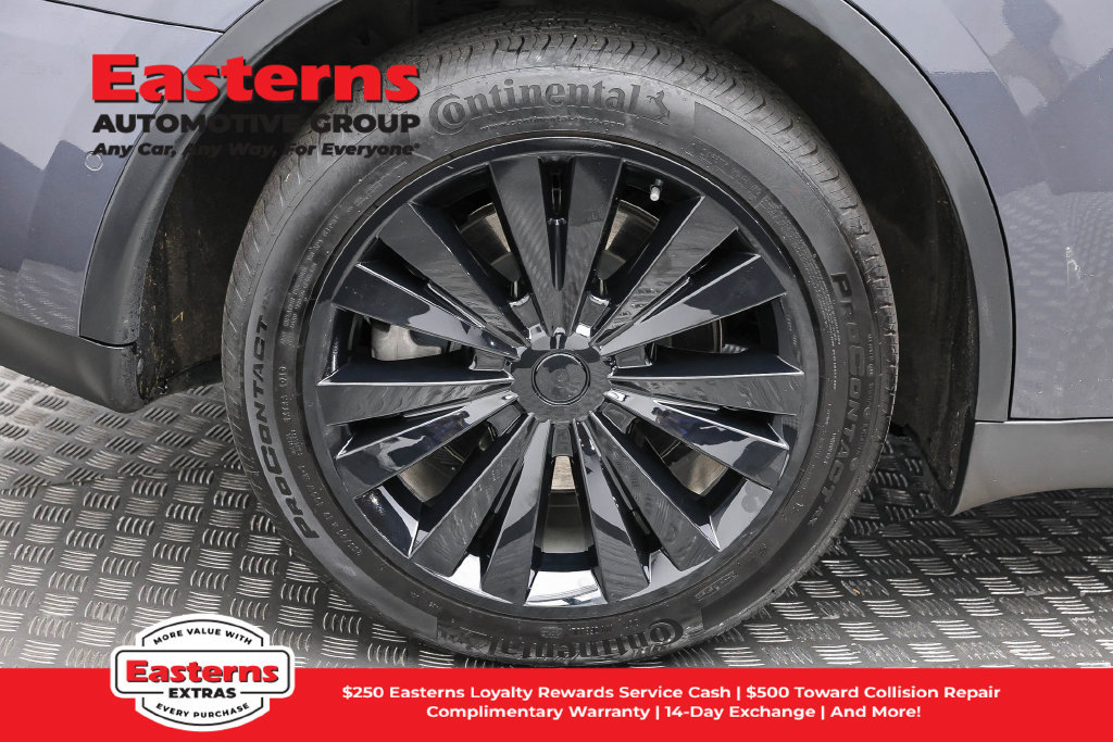 Used 2020 Tesla Model Y Long Range AWD/4WD image 24